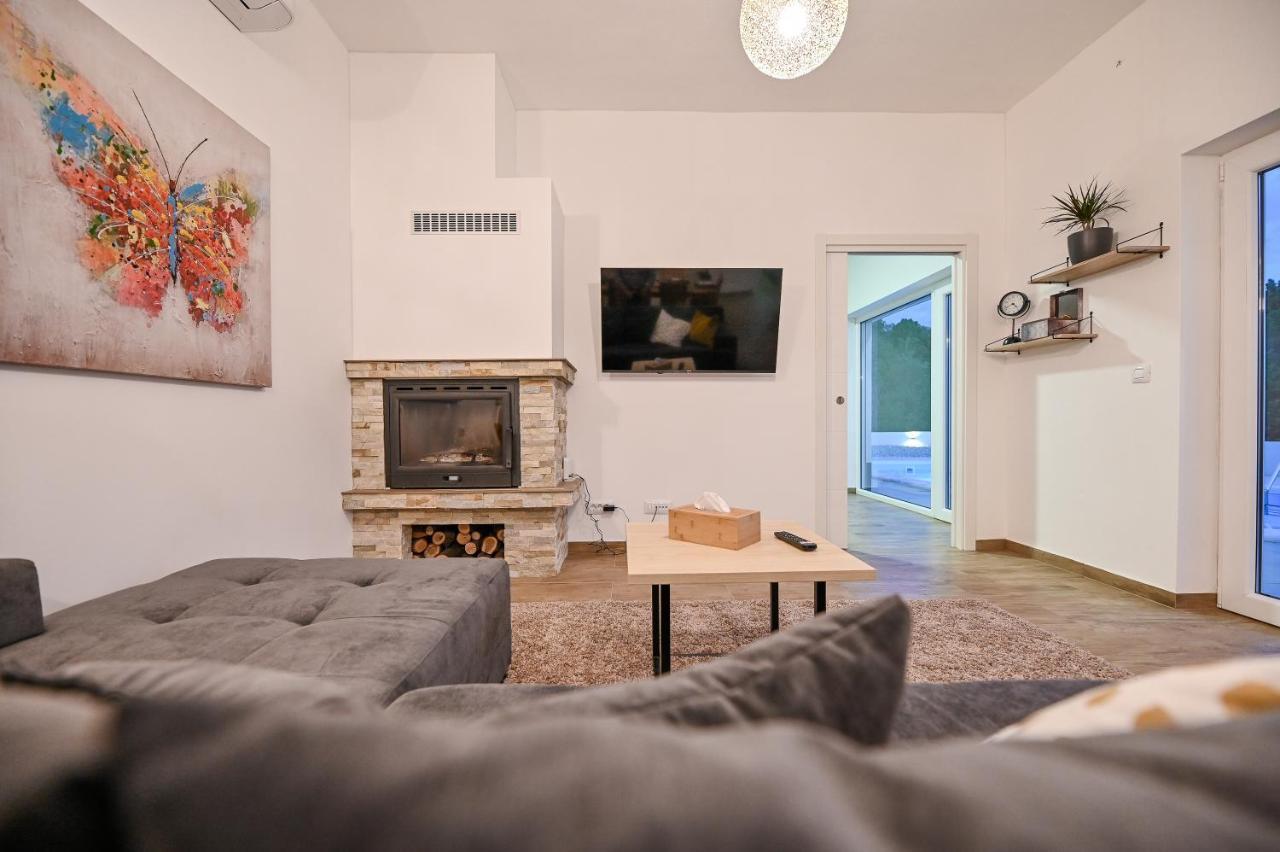 Villa Burra Hreljin Ngoại thất bức ảnh