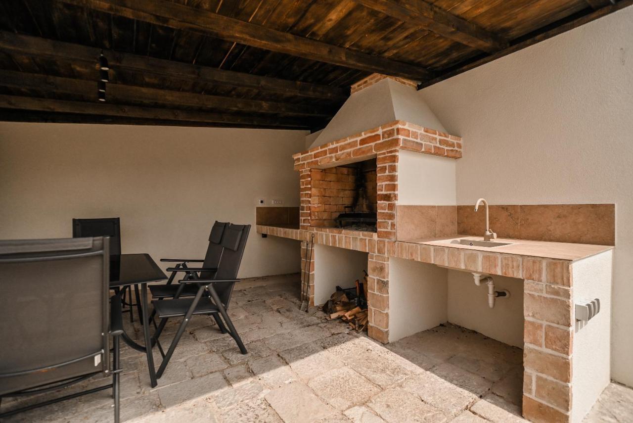 Villa Burra Hreljin Ngoại thất bức ảnh